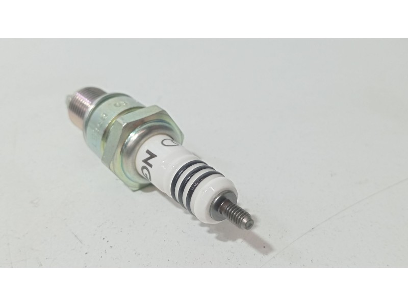 Recambio de cables bujias para volkswagen transporter t2 autobús (22, 23, 24) 1.8 referencia OEM IAM 101000027AA  