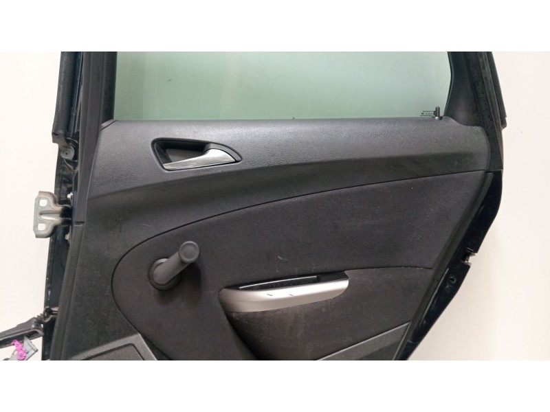 Recambio de puerta trasera derecha para opel astra j (p10) 1.7 cdti (68) referencia OEM IAM   