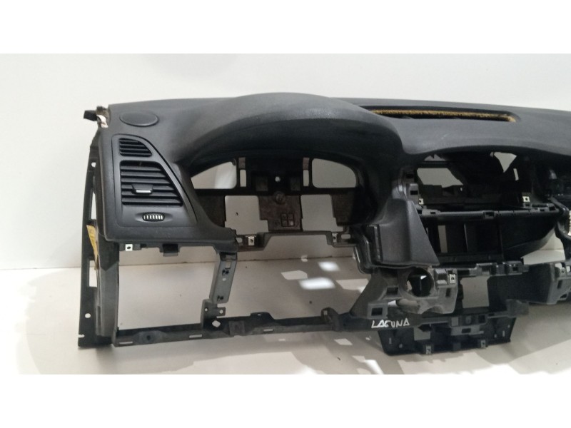 Recambio de salpicadero para renault laguna grandtour iii 2009 referencia OEM IAM LAGUNA GRANDTOUR III 2009  