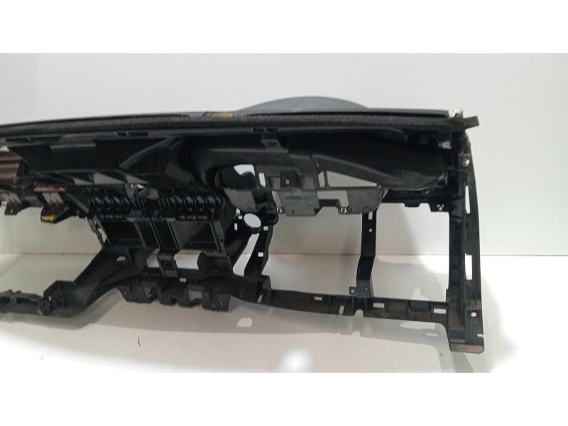 Recambio de salpicadero para renault laguna grandtour iii 2009 referencia OEM IAM LAGUNA GRANDTOUR III 2009  