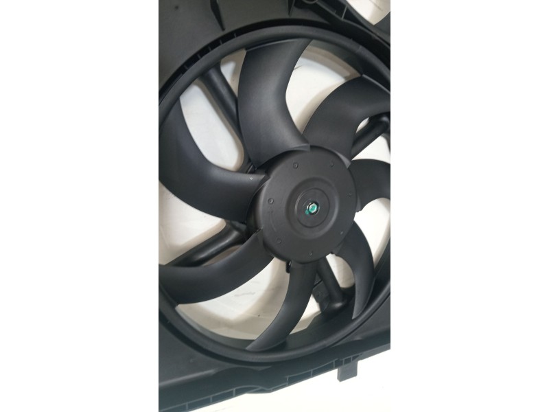 Recambio de electroventilador para fiat ducato furgoneta (244_) 2.0 4x4 referencia OEM IAM 1399670080  