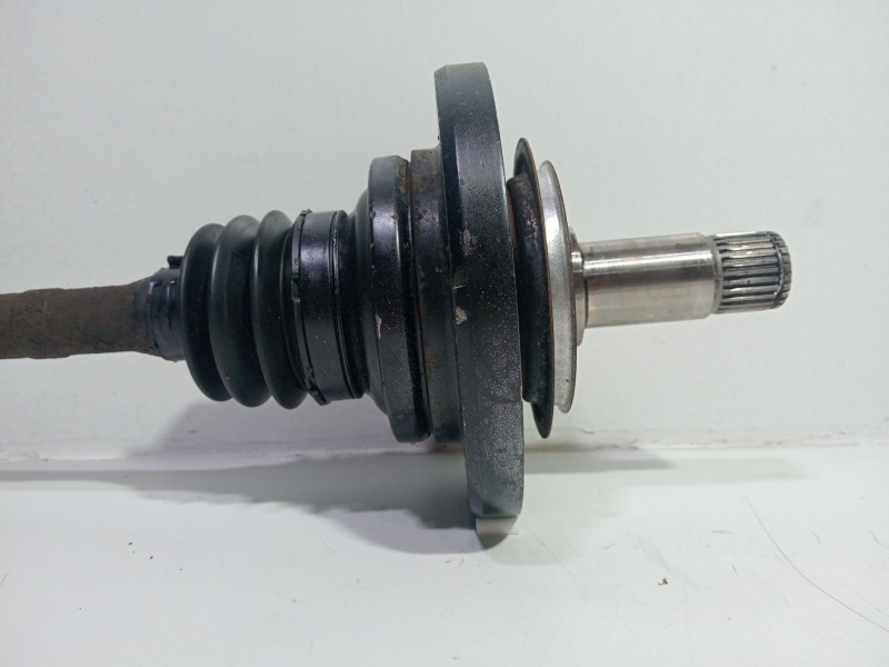 Recambio de transmision delantera derecha para mercedes-benz clase c (w204) c 350 (204.057) referencia OEM IAM A2113570091  