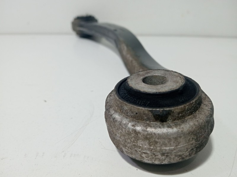 Recambio de brazo suspension superior trasero izquierdo para mercedes-benz clase e (w211) e 400 cdi (211.028) referencia OEM IAM