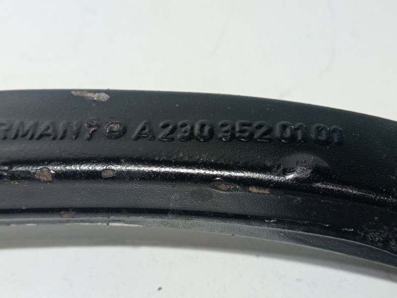 Recambio de brazo suspension superior trasero izquierdo para mercedes-benz clase e (w211) e 400 cdi (211.028) referencia OEM IAM