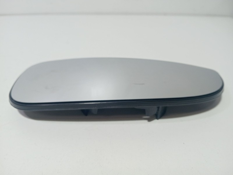 Recambio de cristal retrovisor derecho para iveco daily vi autobús naturalpower 40c14, 50c14, 60c14 referencia OEM IAM FT88547  