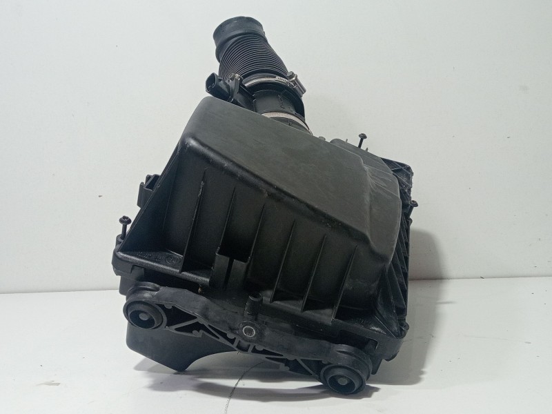 Recambio de filtro aire para opel zafira / zafira family b (a05) 2.2 (m75) referencia OEM IAM 4613885936  