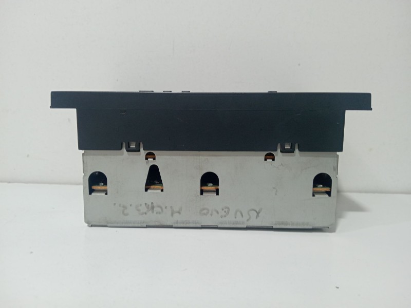 Recambio de sistema audio / radio cd para mitsubishi pajero sport iii (ks_) 2.4 di-d 4x4 (ks1w) referencia OEM IAM mr532881  