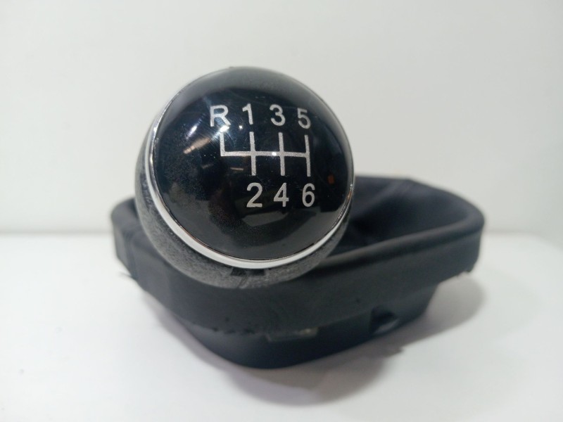 Recambio de pomo palanca cambio para volkswagen touran (1t1) 2.0 tdi referencia OEM IAM TOURAN (1T1) 2.0 TDI 2003 - 2006  
