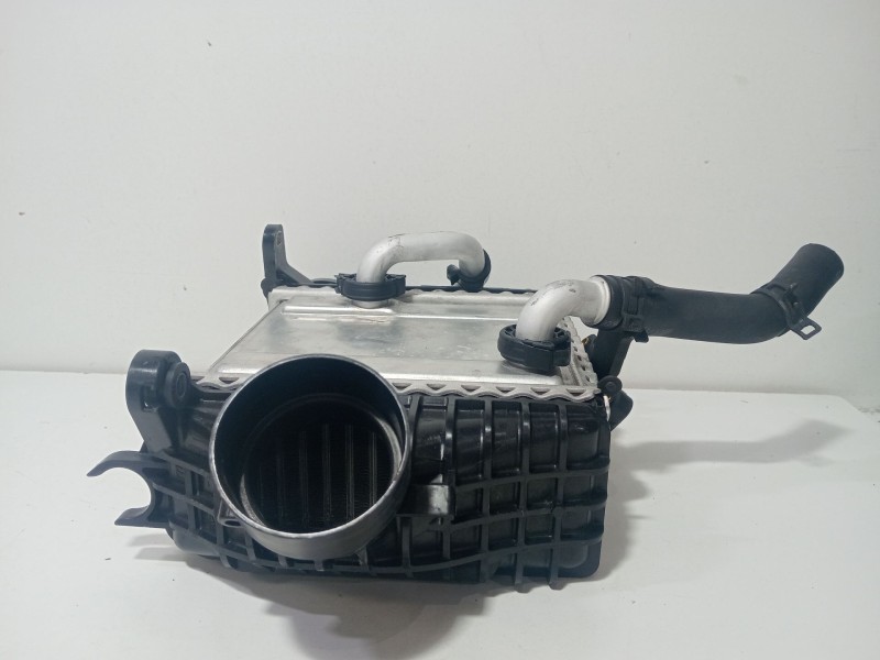 Recambio de intercooler para mercedes-benz clase e (w210) berlina diesel 220 cdi (210.006) referencia OEM IAM A6540900100  