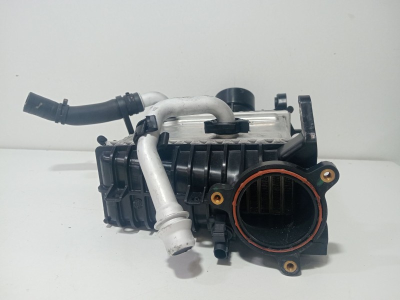 Recambio de intercooler para mercedes-benz clase e (w210) berlina diesel 220 cdi (210.006) referencia OEM IAM A6540900100  