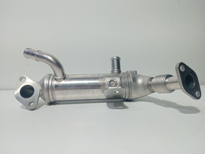 Recambio de enfriador egr para hyundai i30 hatchback van (pde) 1.0 t-gdi referencia OEM IAM 284162A410  