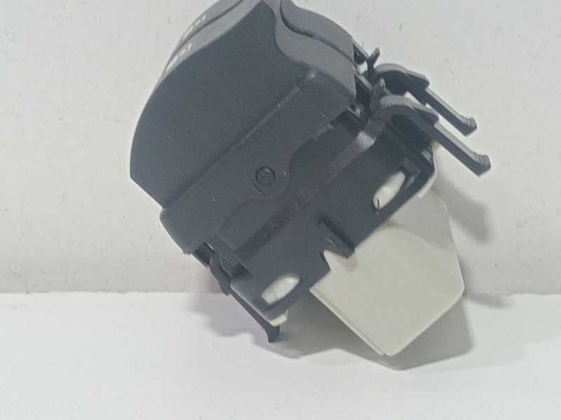 Recambio de mando elevalunas delantero izquierdo para renault laguna ii (bg0) 1.6 referencia OEM IAM LAGUNA II  