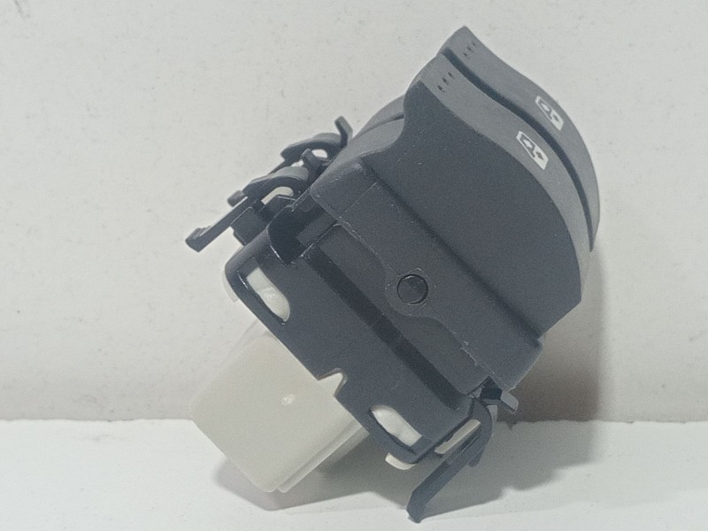 Recambio de mando elevalunas delantero izquierdo para renault laguna ii (bg0) 1.6 referencia OEM IAM LAGUNA II  