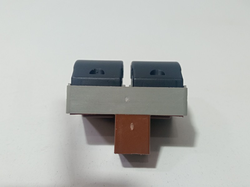 Recambio de mando elevalunas delantero izquierdo para seat ibiza (6l1) 1.4 16v referencia OEM IAM 6Q095858A  