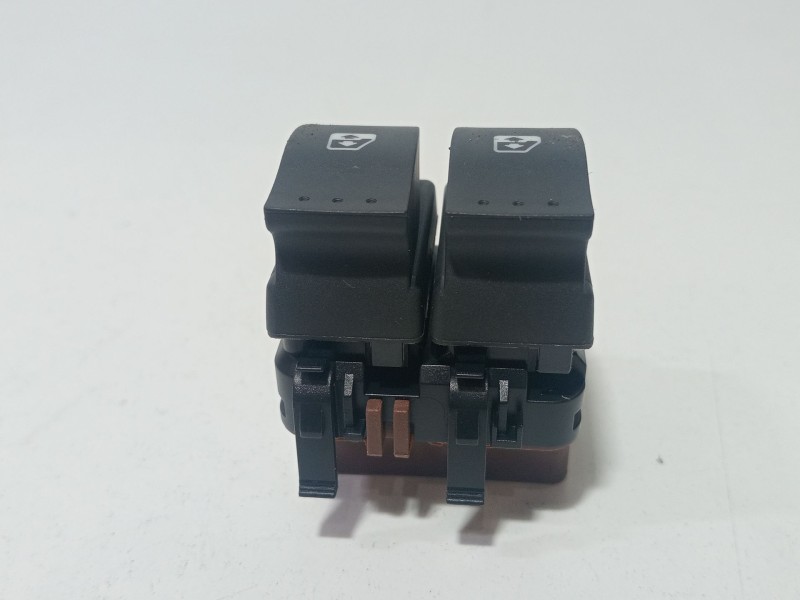 Recambio de mando elevalunas delantero izquierdo para renault megane ii (bm0/1_, cm0/1_) 2.0 16v (bm0u, cm0u) referencia OEM IAM