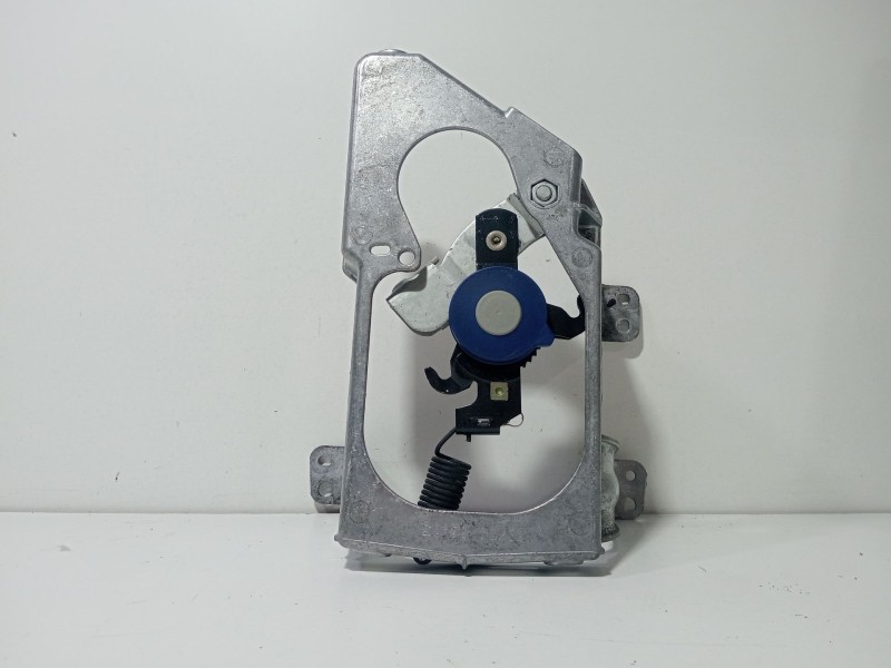 Recambio de palanca freno de mano para mercedes-benz clase e (w211) e 230 (211.052) referencia OEM IAM A2114270841  