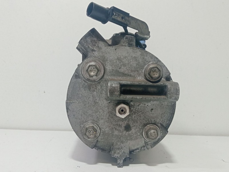 Recambio de compresor aire acondicionado para mitsubishi lancer viii sportback (cx_a) 2.0 di-d (cx8a) referencia OEM IAM 7813A32