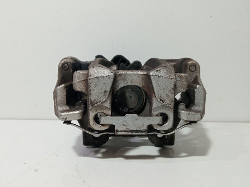 Recambio de pinza freno trasera derecha para bmw 2 active tourer (f45) 218 d referencia OEM IAM   