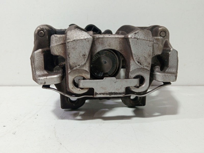 Recambio de pinza freno trasera derecha para bmw 2 active tourer (f45) 218 d referencia OEM IAM   