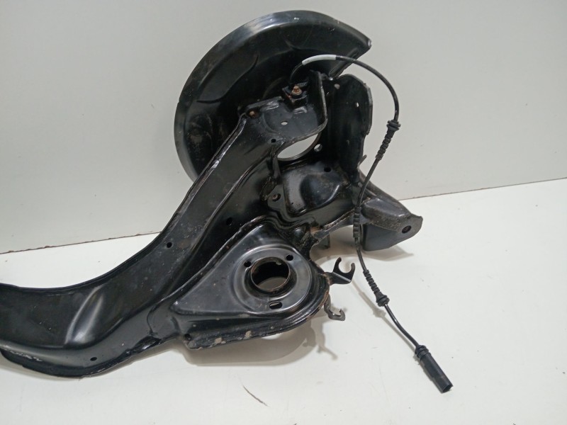 Recambio de mangueta trasera derecha para bmw 2 active tourer (f45) 218 d referencia OEM IAM 2 Active Tourer (F45) 218 d 2013 - 