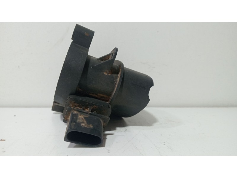Recambio de caudalimetro para bmw serie 3 berlina (e46) 2.0 24v referencia OEM IAM 77887440  