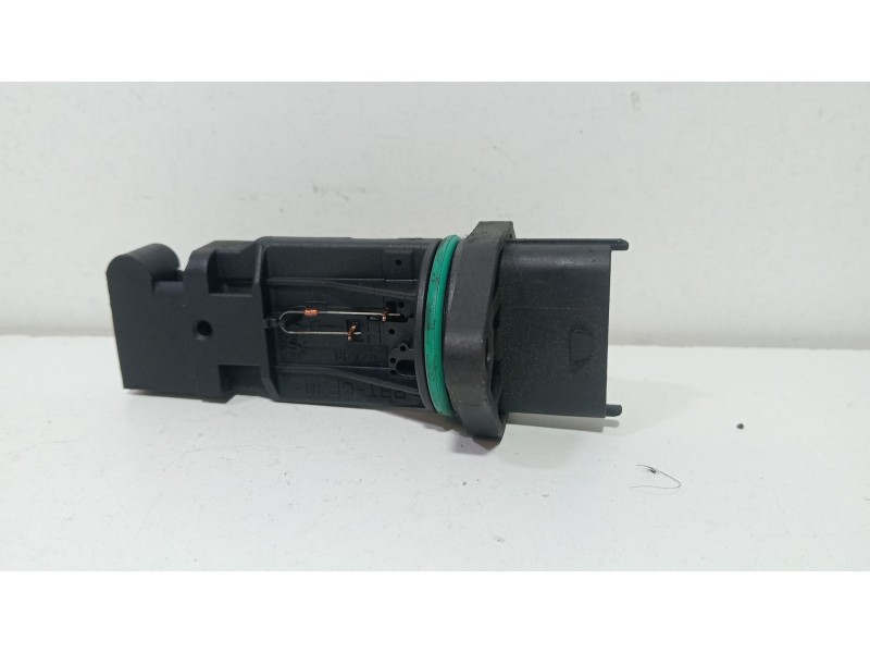 Recambio de caudalimetro para alfa romeo 166 2.4 jtd referencia OEM IAM F00C2G2030  