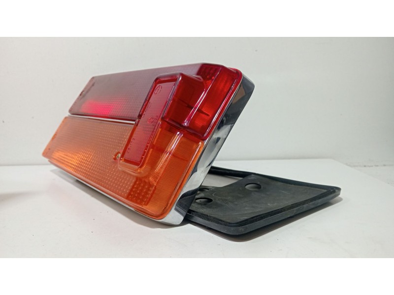 Recambio de piloto retrovisor derecho para fiat 125 (125_) 1.6 (ta) referencia OEM IAM 51217263086  