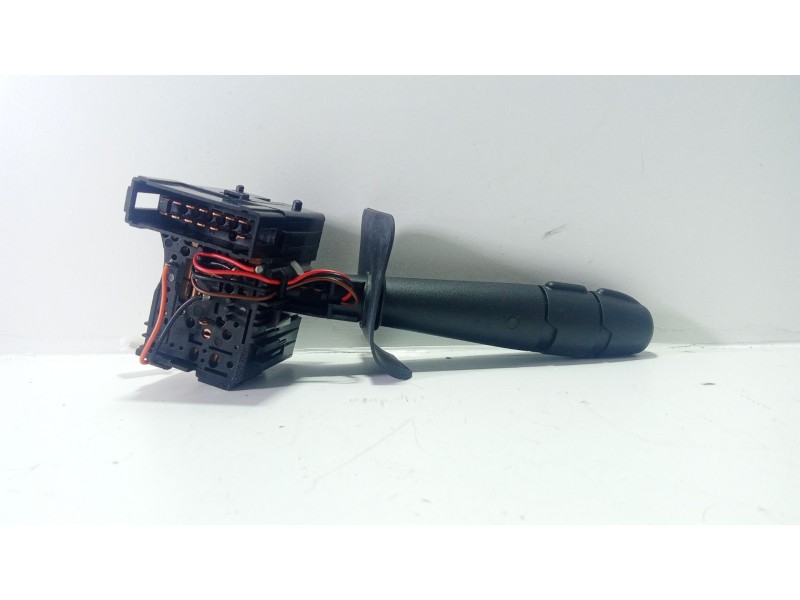 Recambio de mando multifuncion para renault clio ii fase i (b/cbo) 1.9 d referencia OEM IAM 7701048957  