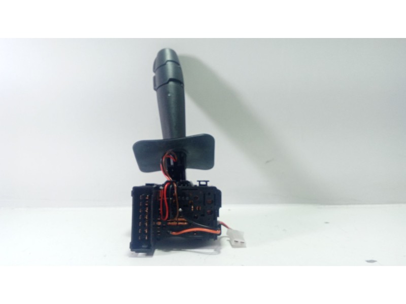 Recambio de mando multifuncion para renault clio ii fase i (b/cbo) 1.9 d referencia OEM IAM 7701048957  