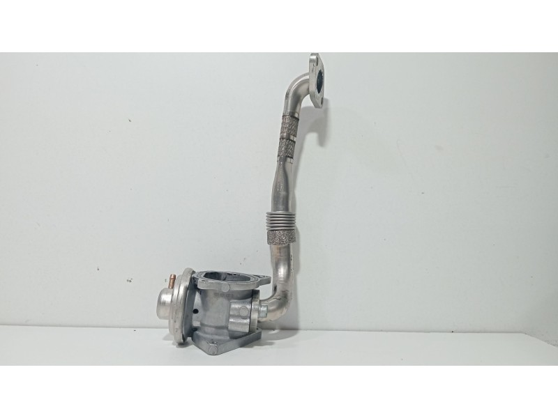 Recambio de valvula egr para audi a3 (8l1) 1.9 tdi referencia OEM IAM 038131501E  