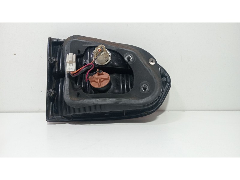 Recambio de piloto trasero derecho de porton para hyundai h 1 starex referencia OEM IAM 924064a61  