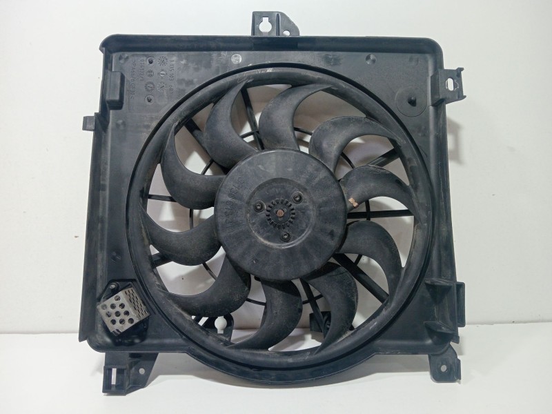 Recambio de electroventilador para opel zafira b furgoneta/monovolumen (a05) 1.7 cdti van (m75) referencia OEM IAM 0130303304  