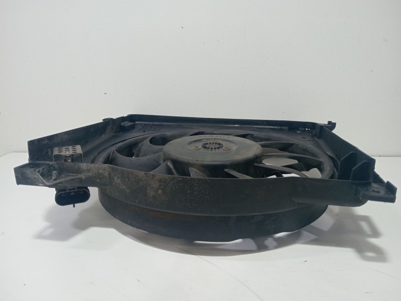 Recambio de electroventilador para opel zafira b furgoneta/monovolumen (a05) 1.7 cdti van (m75) referencia OEM IAM 0130303304  