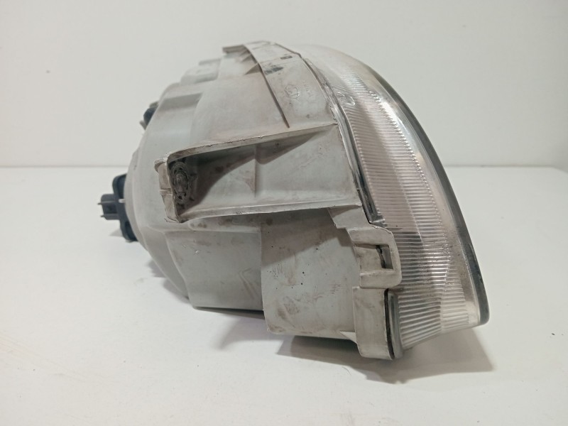 Recambio de faro izquierdo para hyundai h 1 referencia OEM IAM 921064A020  