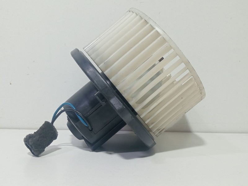 Recambio de motor calefaccion para hyundai h 1 2.5 crdi cat referencia OEM IAM 970614A110  