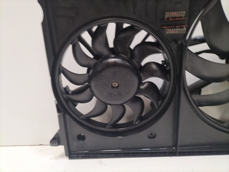 Recambio de electroventilador para cadillac bls wagon 2.0 t referencia OEM IAM   