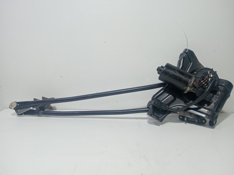 Recambio de motor limpia delantero para hyundai h 1 starex referencia OEM IAM 981114A400  