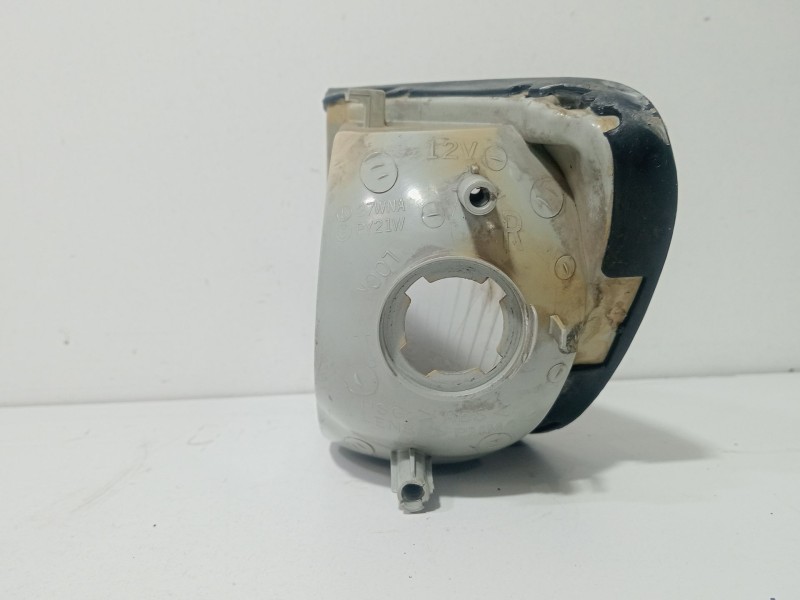 Recambio de piloto delantero derecho para hyundai h 1 starex referencia OEM IAM 923024A5  