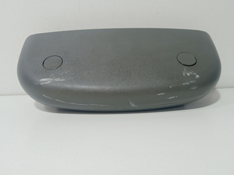 Recambio de luz central de freno para hyundai h 1 starex referencia OEM IAM 927504A0  