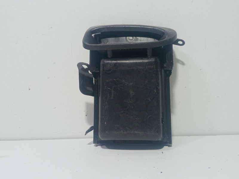 Recambio de porta objetos para hyundai h 1 starex referencia OEM IAM   