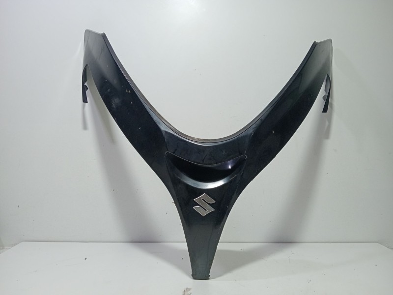 Recambio de moldura para suzuki an burgman an 400 burgman (wvbw) referencia OEM IAM 4813105H0  