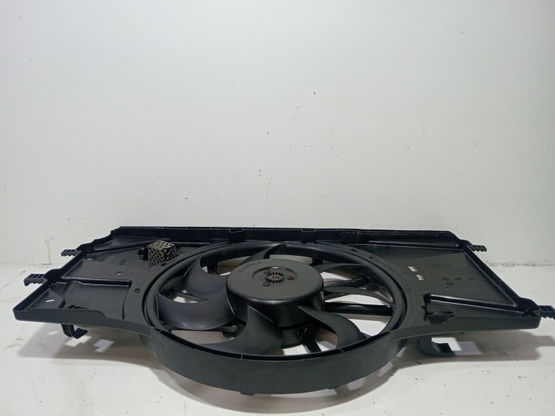 Recambio de electroventilador para renault laguna iii (bt0/1) 1.5 dci (bt00, bt0a, bt0t, bt1j) referencia OEM IAM 8135103780  