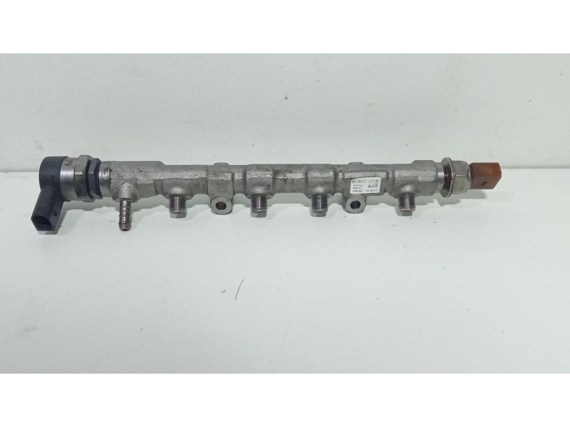 Recambio de rampa inyectora para seat ibiza sc (6j1) reference referencia OEM IAM 03P089  