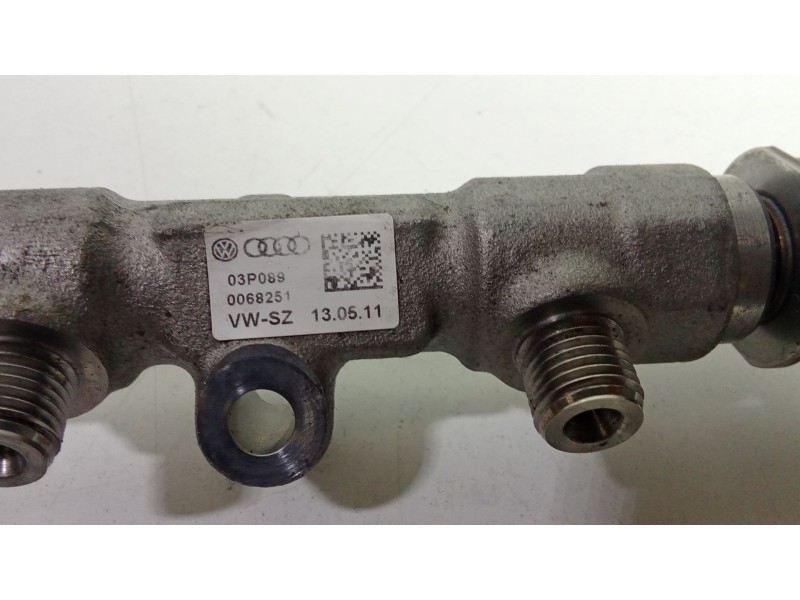 Recambio de rampa inyectora para seat ibiza sc (6j1) reference referencia OEM IAM 03P089  