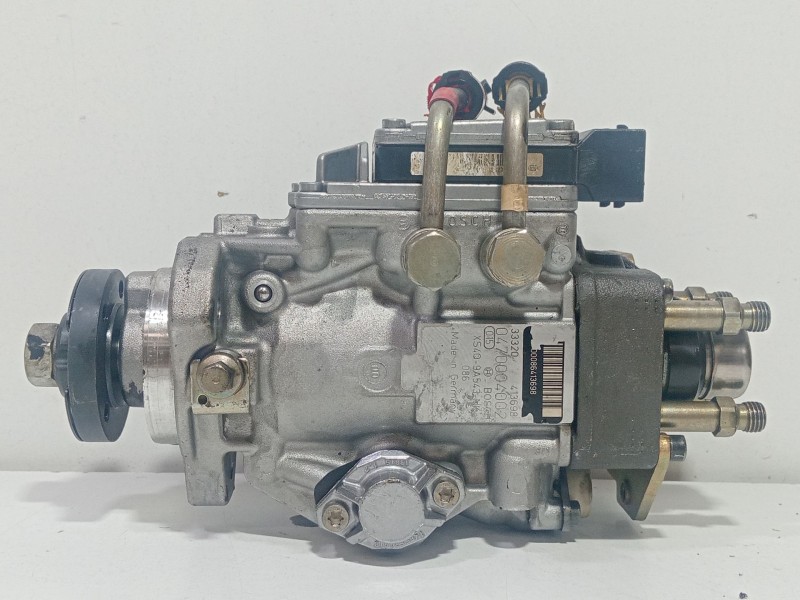 Recambio de bomba inyeccion para ford focus berlina (cak) 1.8 tddi turbodiesel cat referencia OEM IAM 0470004002  
