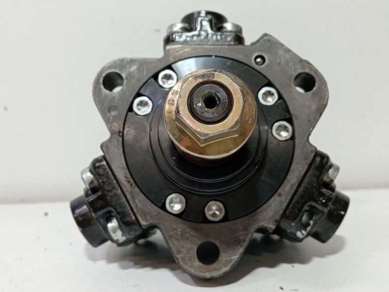 Recambio de bomba inyeccion para opel zafira b 1.9 cdti referencia OEM IAM 0055206679  