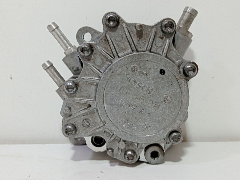 Recambio de bomba inyeccion para seat leon (1p1) 2.0 16v fsi referencia OEM IAM 03G145209  