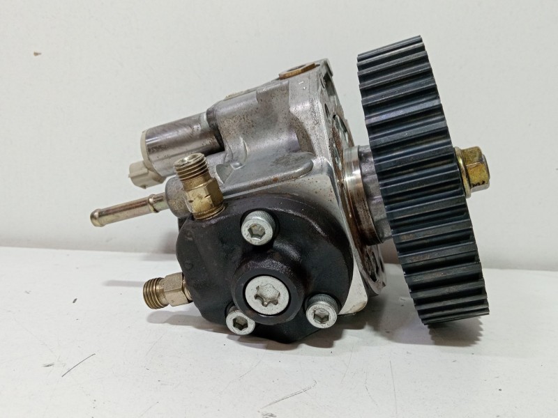Recambio de bomba inyeccion para opel meriva blue line referencia OEM IAM 8973138622  
