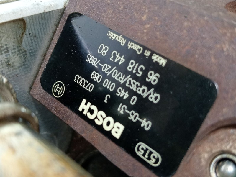 Recambio de bomba inyeccion para citroën c4 berlina 1.4 16v referencia OEM IAM 9651844380  