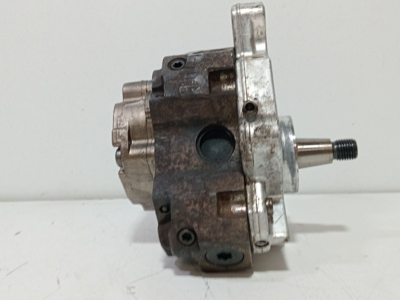 Recambio de bomba inyeccion para renault megane ii (bm0/1_, cm0/1_) 1.5 dci (bm0f, bm0t, bm2b, cm0f, cm0t) referencia OEM IAM 82